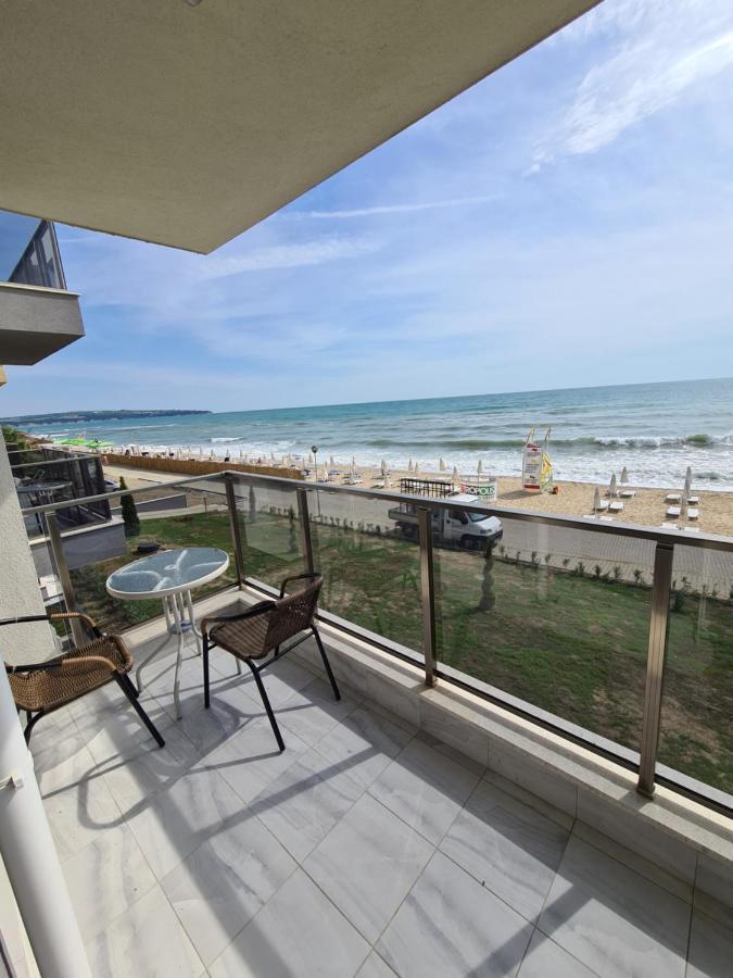 Gold Beach Apart Obzor Luaran gambar